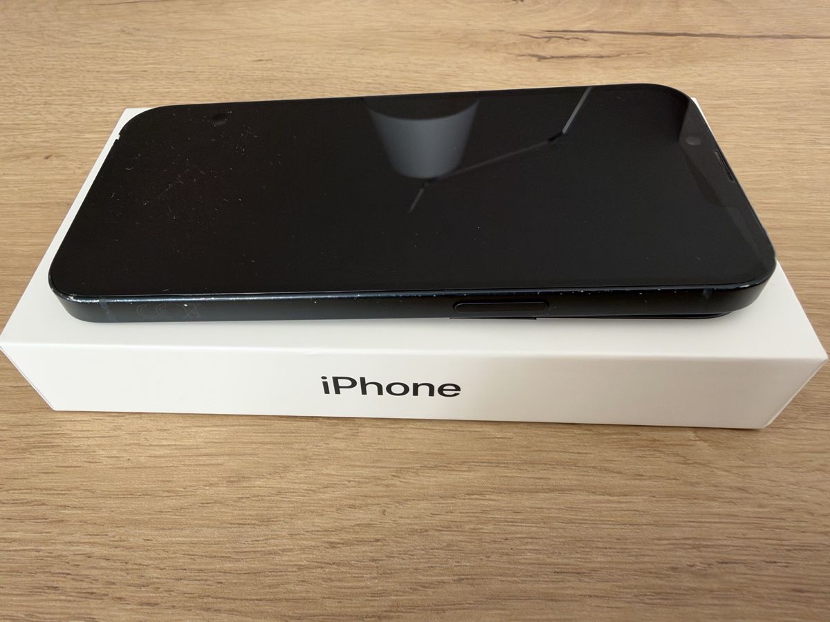 Apple Portables: Apple iPhone 14 256GB Midnight – D'occasion à Seuzach par illnois 3