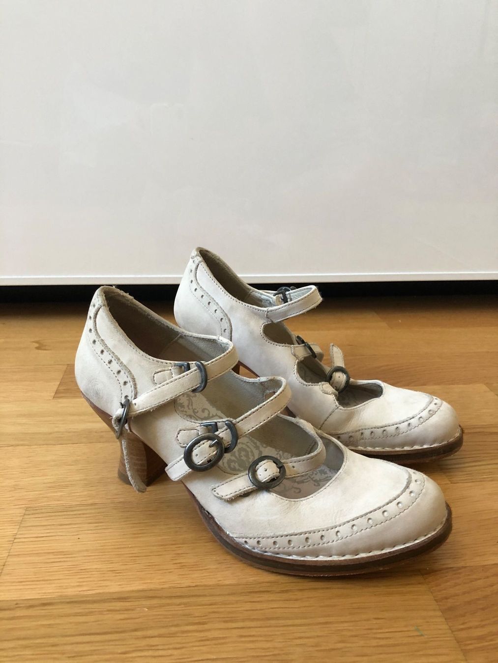 Scarpe da donna: Schuhe mit Absatz – Nuovo (secondo la descrizione) da Grenchen venduto da iagiag