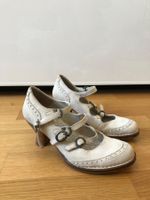 Schuhe mit Absatz
