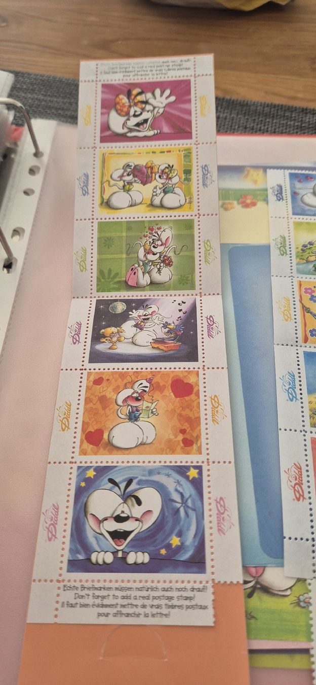 Tutti i francobolli: Diddl Briefmarken Konvolut gebraucht – Usato da Waltenschwil venduto da jane210 1