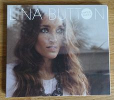 Lina Button – Copy & Paste - D6