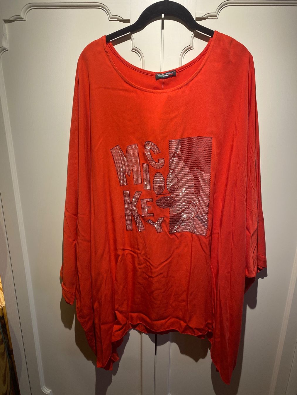 Vestiti: LANGARM KLEID-ROT-MICKEY – Nuovo e nell'imballaggio originale da Meienried venduto da ManuelaBoutique 1