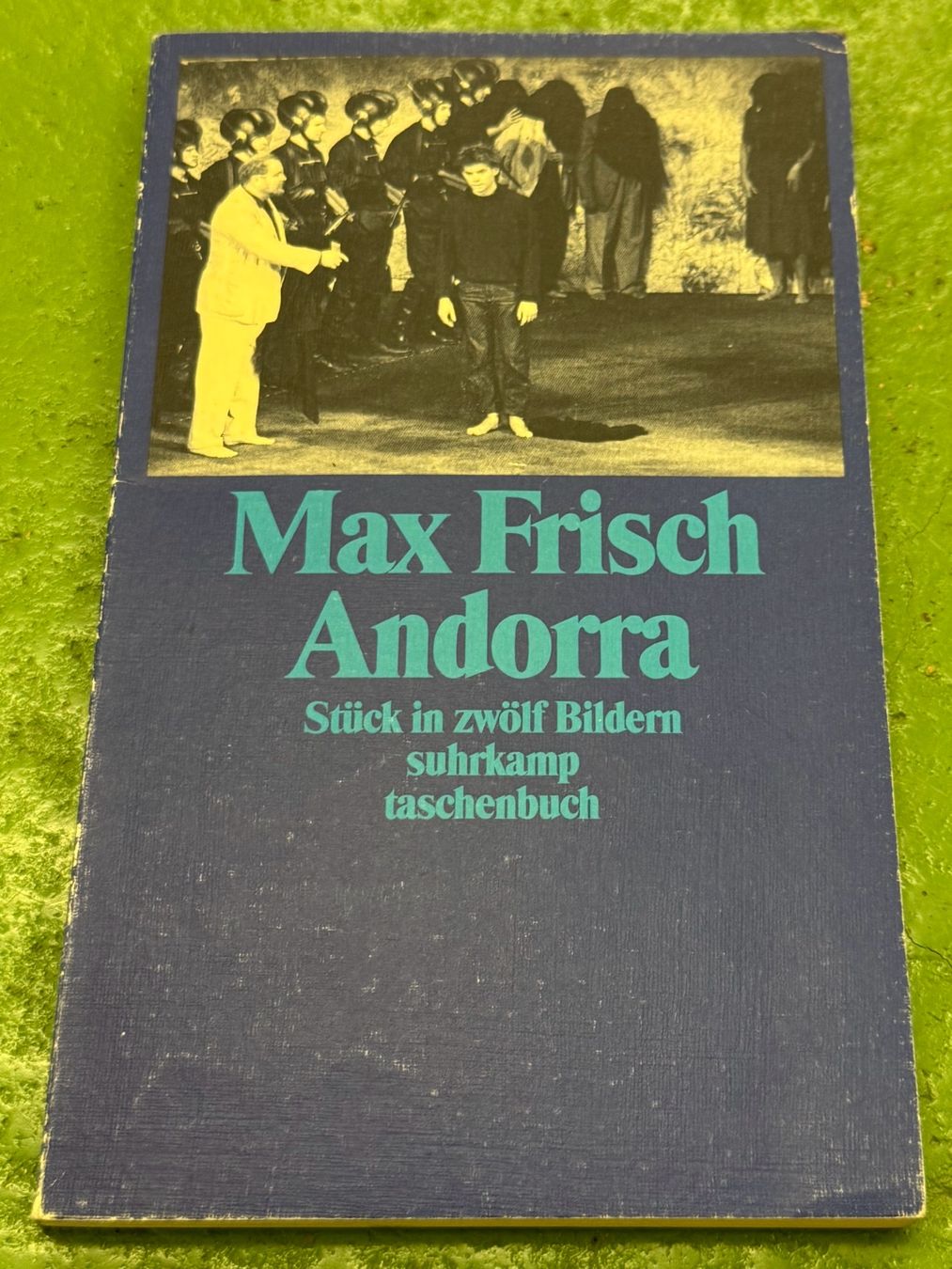 Libri: Max Frisch: Andorra – Usato da Basel venduto da Ostschweiz06