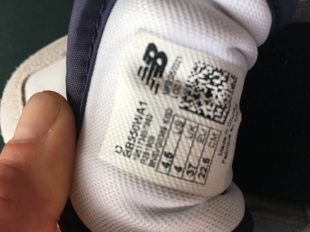 Scarpe da uomo: New Balance 550 – Usato da Zürich venduto da rundeshaus1 3