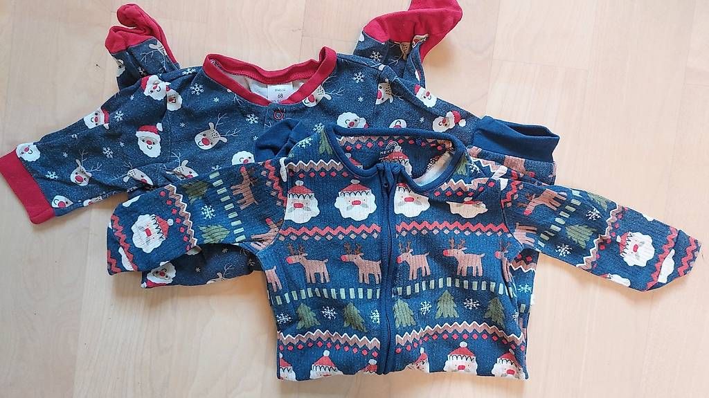 Pigiama & Simili: Weihnachtspijama – Usato da Wohlenschwil venduto da fabulous86