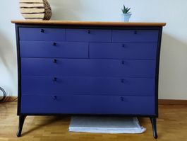Commode vintage – 7 tiroirs – bois & bleu