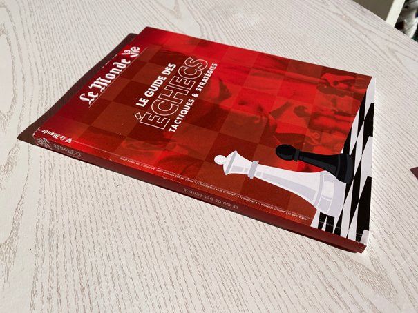 Livres: Le Guide des Échecs – D'occasion à Prangins par Timband 1