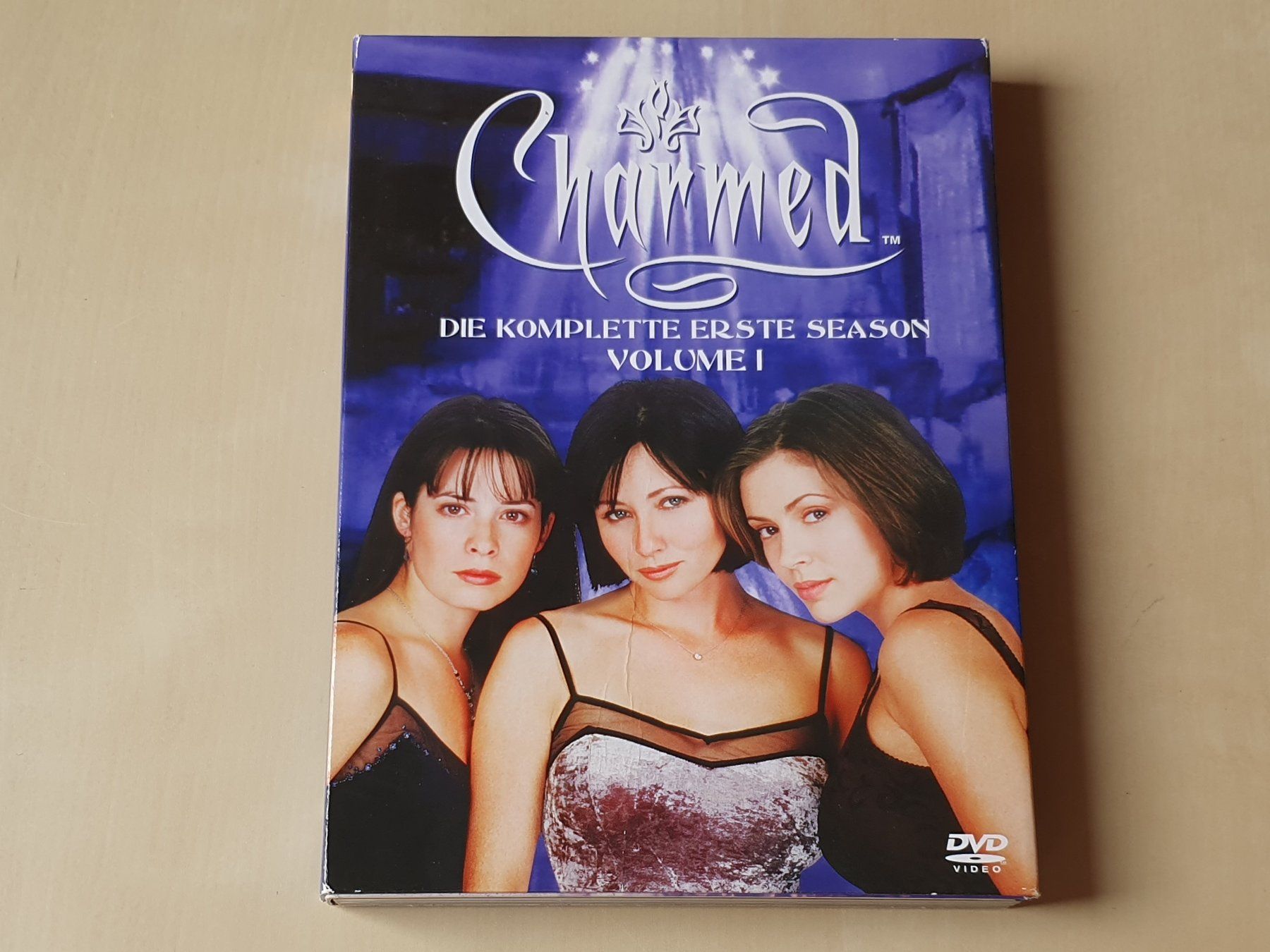 Alle DVDs: Charmed 1 Season Vol. 1 – Gebraucht aus Stansstad von collectorsshop