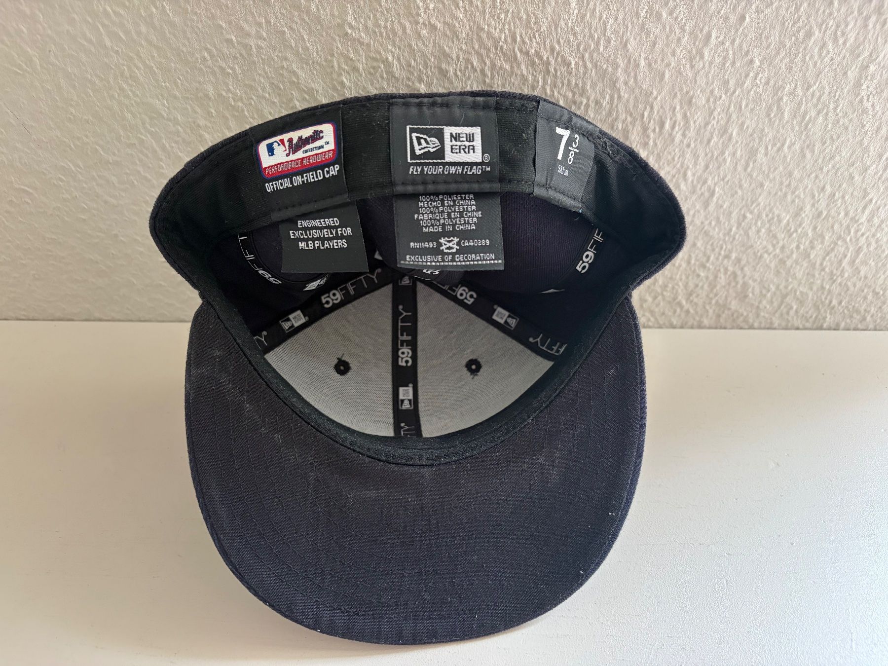 New Era Copricapi, berretti & cappellini: Boston Red Sox New Era Cap Gr. 7 3/8 – Usato da Muttenz venduto da bargain_hunter 2