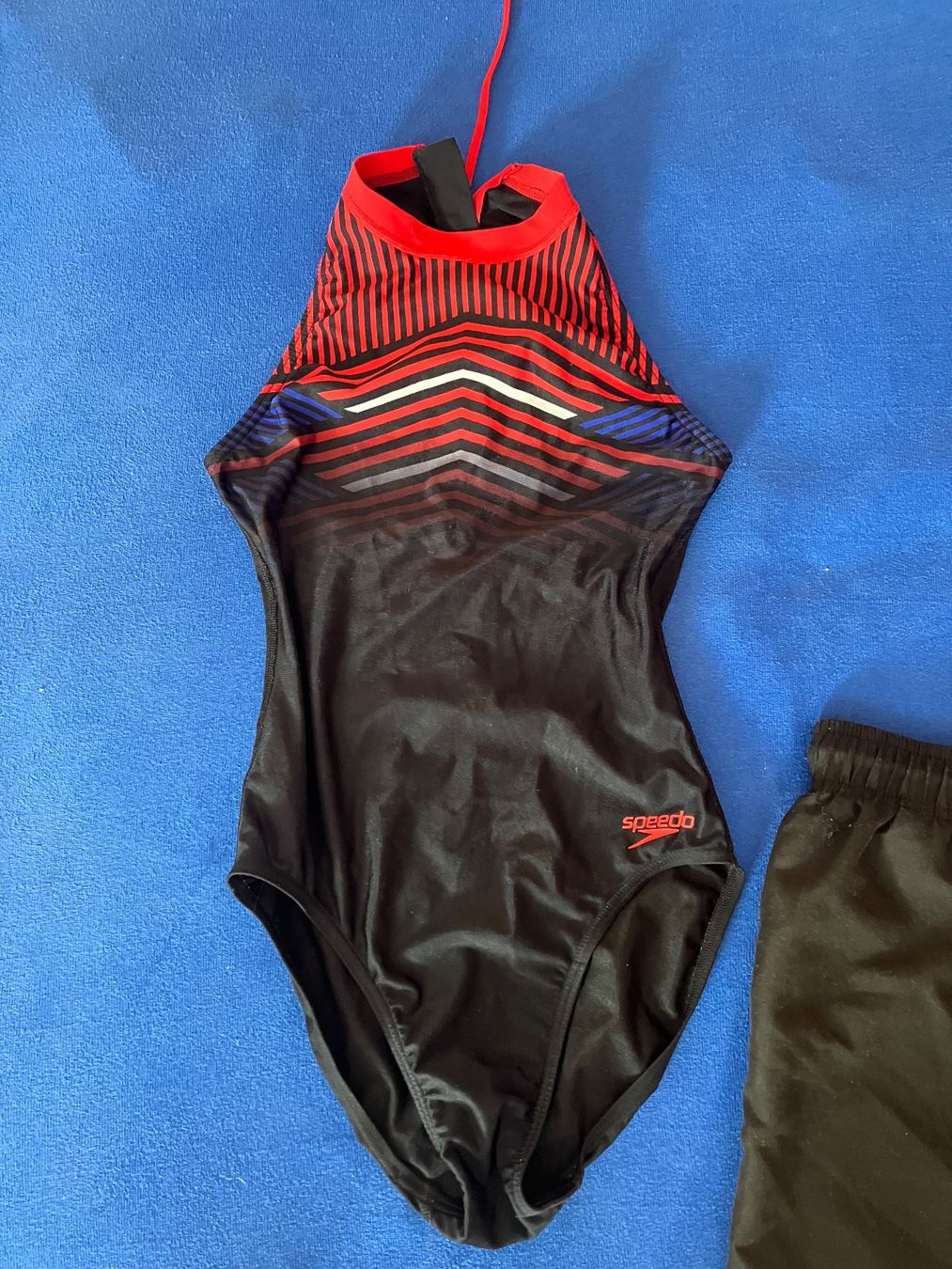 Speedo Costumi da bagno & Bikini: Badeanzug Speedo XS + Badeshorts Extend – Usato da Simplon Dorf venduto da fraueulalia