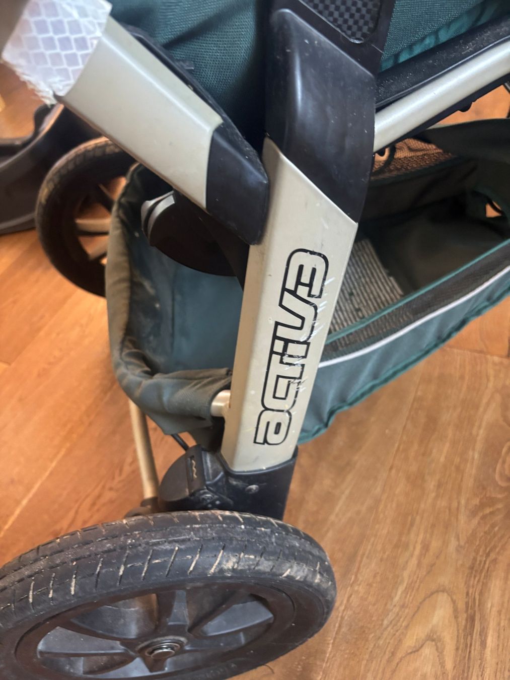 Chicco Carrozzine: Kinderwagen Set Chicco Active mit Babyschalen und Autofix – Usato da Guschelmuth venduto da Paeddu 2