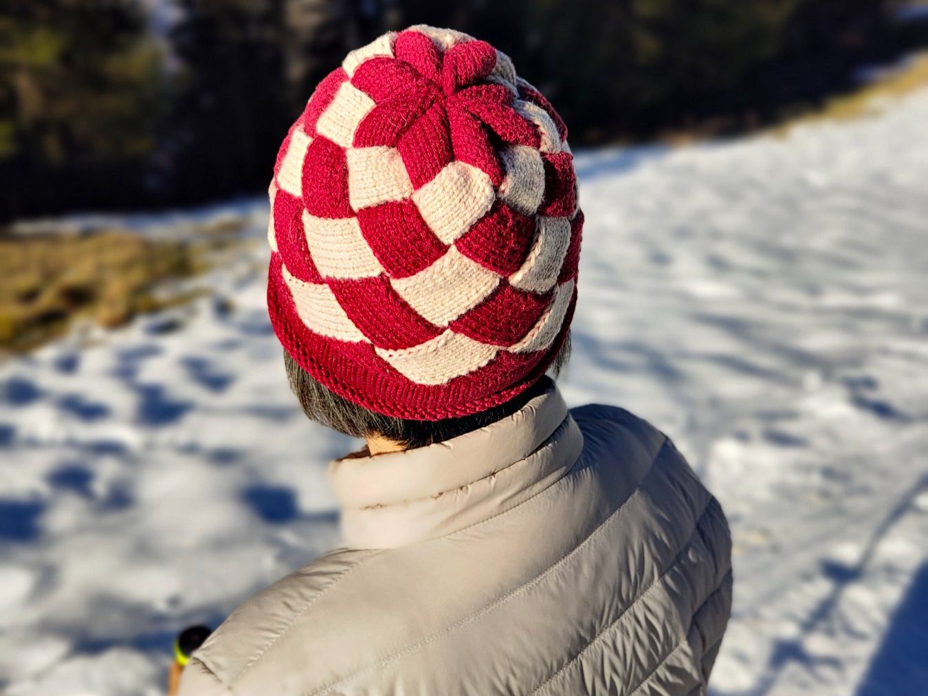Copricapi, berretti & cappellini: Beanie, Einzelstück, handgestrickt – Nuovo e nell'imballaggio originale da Rümlang venduto da 21f