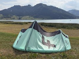 F-One Bandit S4 6 m² – August 2024 – nur 3-mal geflogen