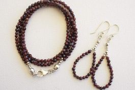 Schmuckset mit facettiertem Granat - neu und ungetragen