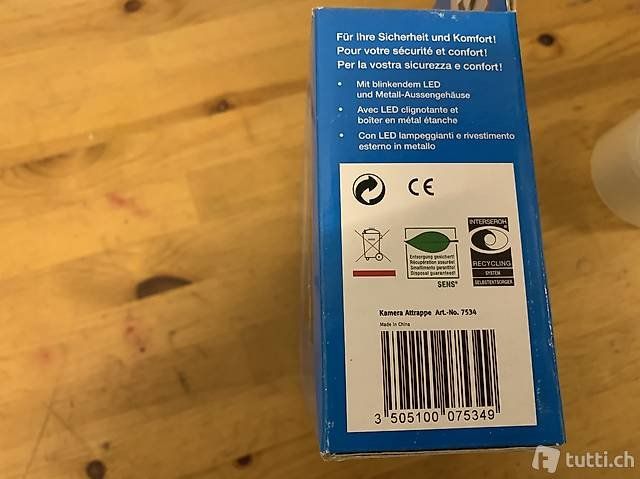 Fotocamera: Neu und originalverpackt Secusic gefälschte Kamera – Usato da Emmen venduto da newdeal1970 2