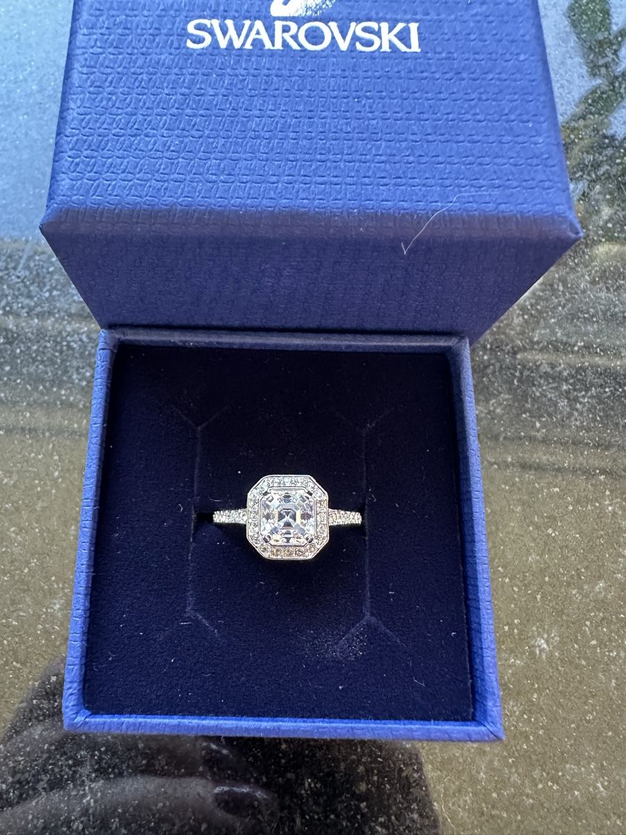 Swarovski Anelli: Swarovski Ring Square Gr. 52 – Nuovo e nell'imballaggio originale da Bern venduto da Shininglove 4