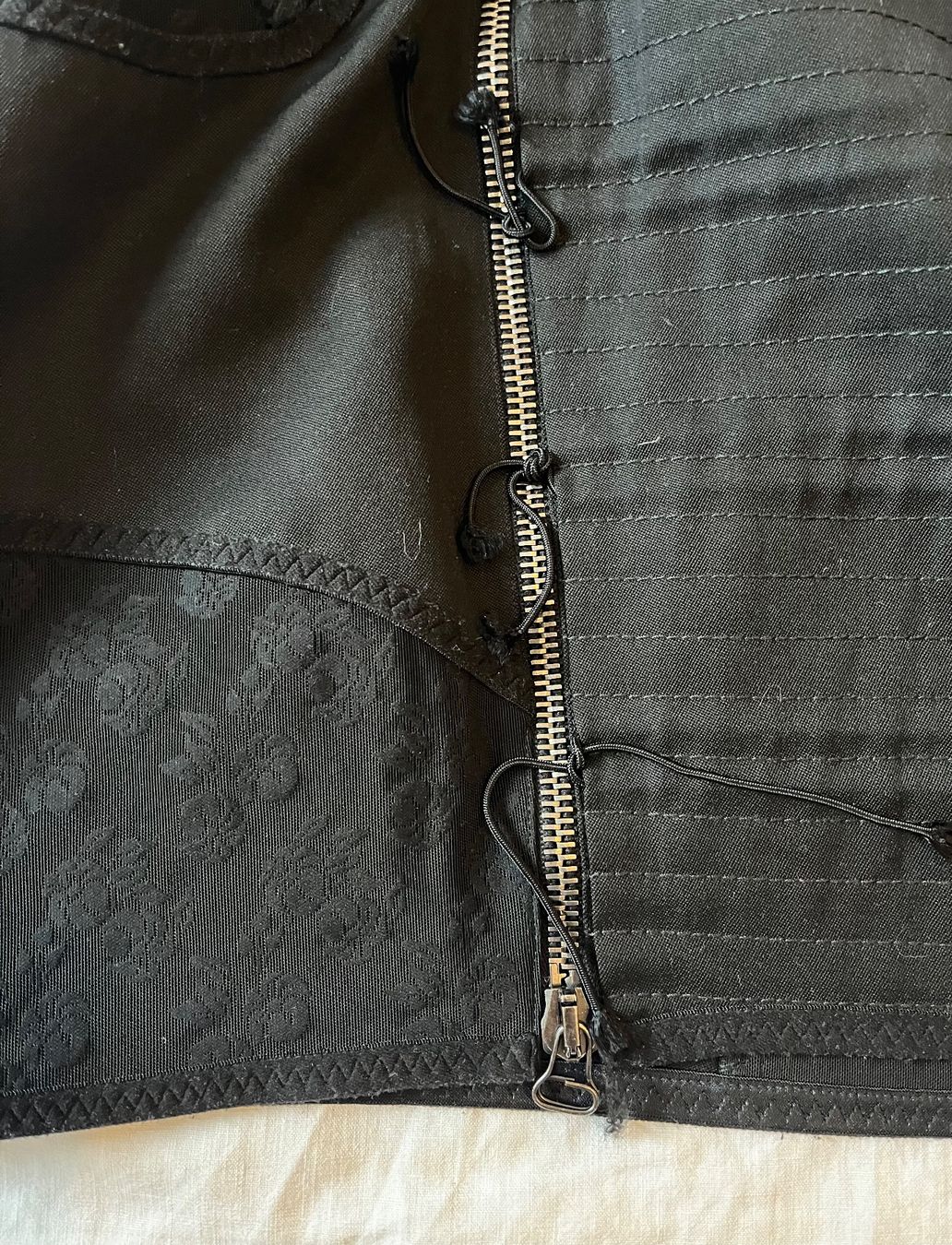 Balmain Gonne: Balmain, mini jupe, noire – Usato da Genève venduto da dachaw 5