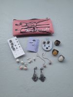 Diverser Modeschmuck (Ringe, Ohrstecker, Ohrringe)