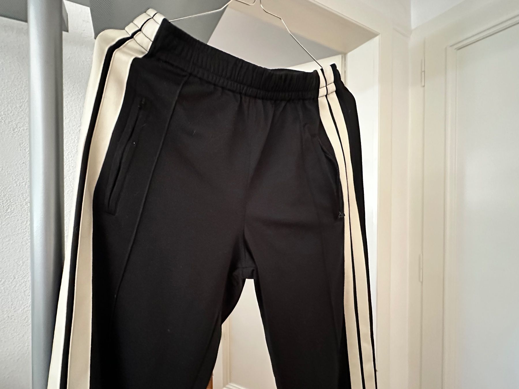 Isabel Marant Pantalons: Isabel Marant black polyester pants 36 – D'occasion à Lausanne par kuroneko86 1