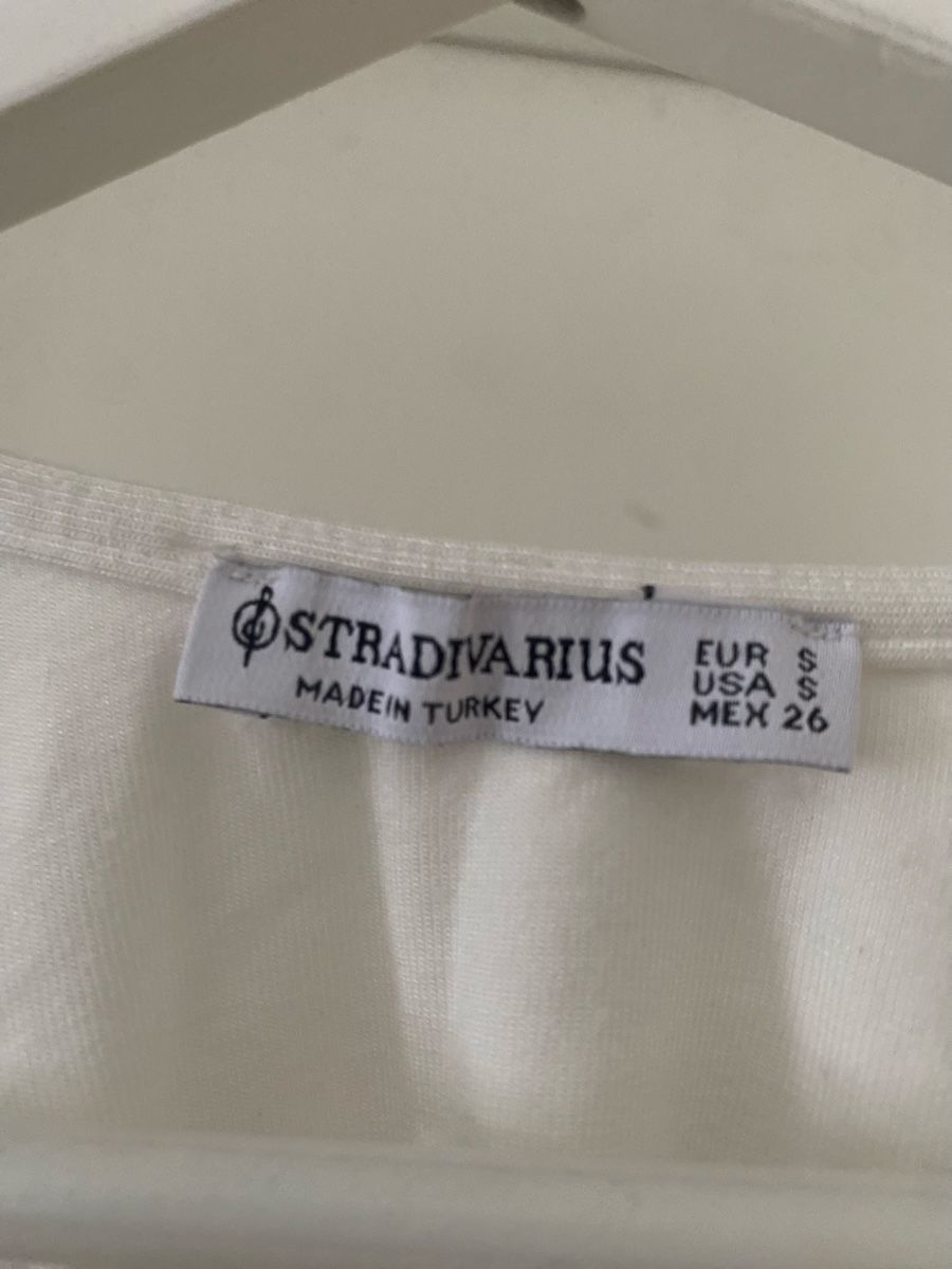 Stradivarius Top: Weisses Stradivarius Crop Top Gr. S – Nuovo (secondo la descrizione) da Luzern venduto da nee_zjh6 2