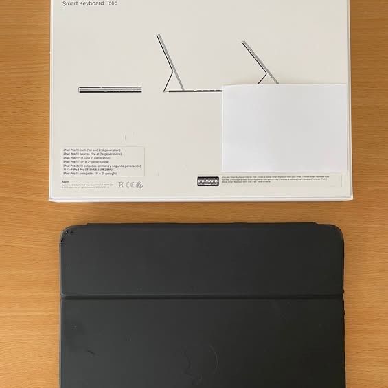 Apple Tastaturen: Original Apple Smart Keyboard Folio gebraucht 11'' – Gebraucht aus Kreuzlingen von bej_p2mb 2