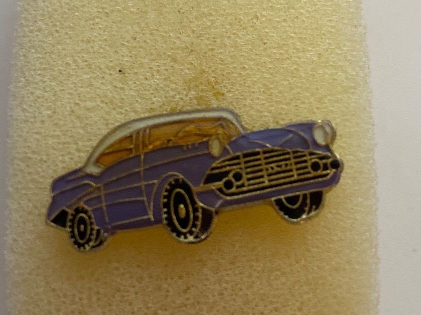 Plaquettes & Badges: PIN'S - VOITURE – D'occasion à Le Brassus par cinema13