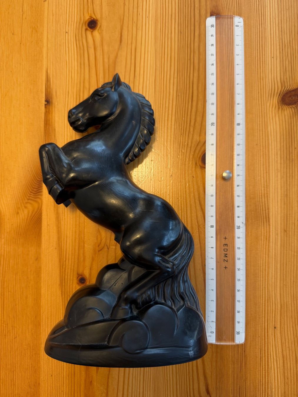 Sculture & Statue: Tischskulptur Pferd – Usato da Degersheim venduto da Rrimi