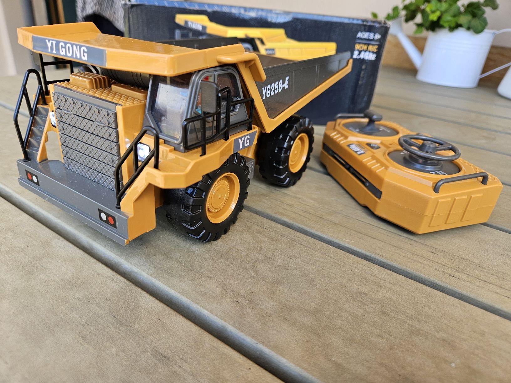 RC Kits de montage: RC Bagger und Kipper set neuwertig – Neuf avec emballage d'origine à Thayngen par stefano_missio 8