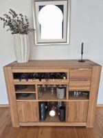 Bar aus Massivholz mit Flaschenregal und Schubladen