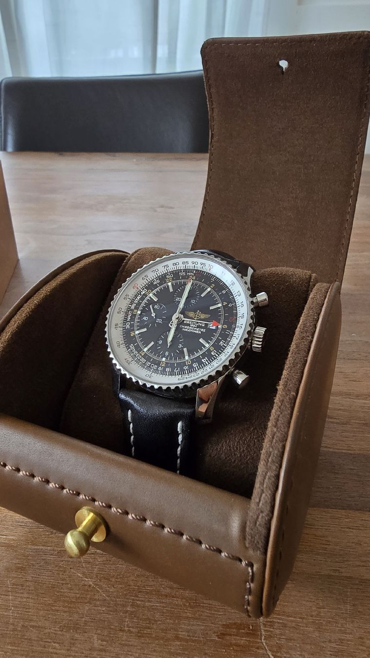Breitling Orologi: Breitling Navitimer 46mm Set – Usato da Pieterlen venduto da Arami210 1