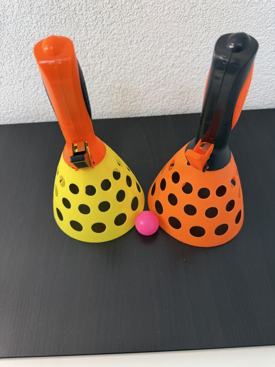 Jouets: Fangspielzeug 2 Schläger mit Ball  – D'occasion à Rotkreuz par GoldHeinz 2