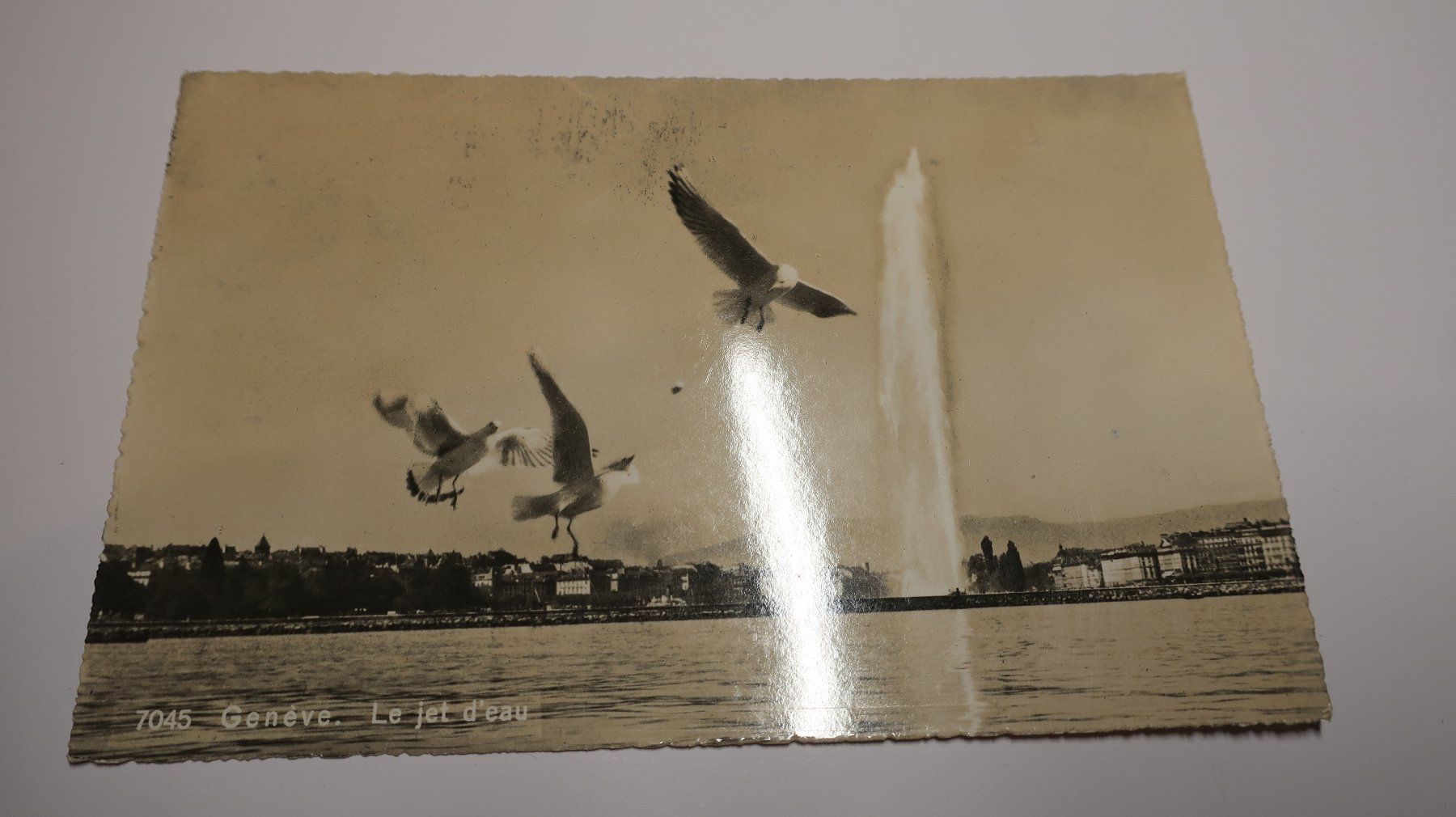 Cartoline postali: Genève Le jet d'eau – Usato da Cormoret venduto da Pascalll2001 1