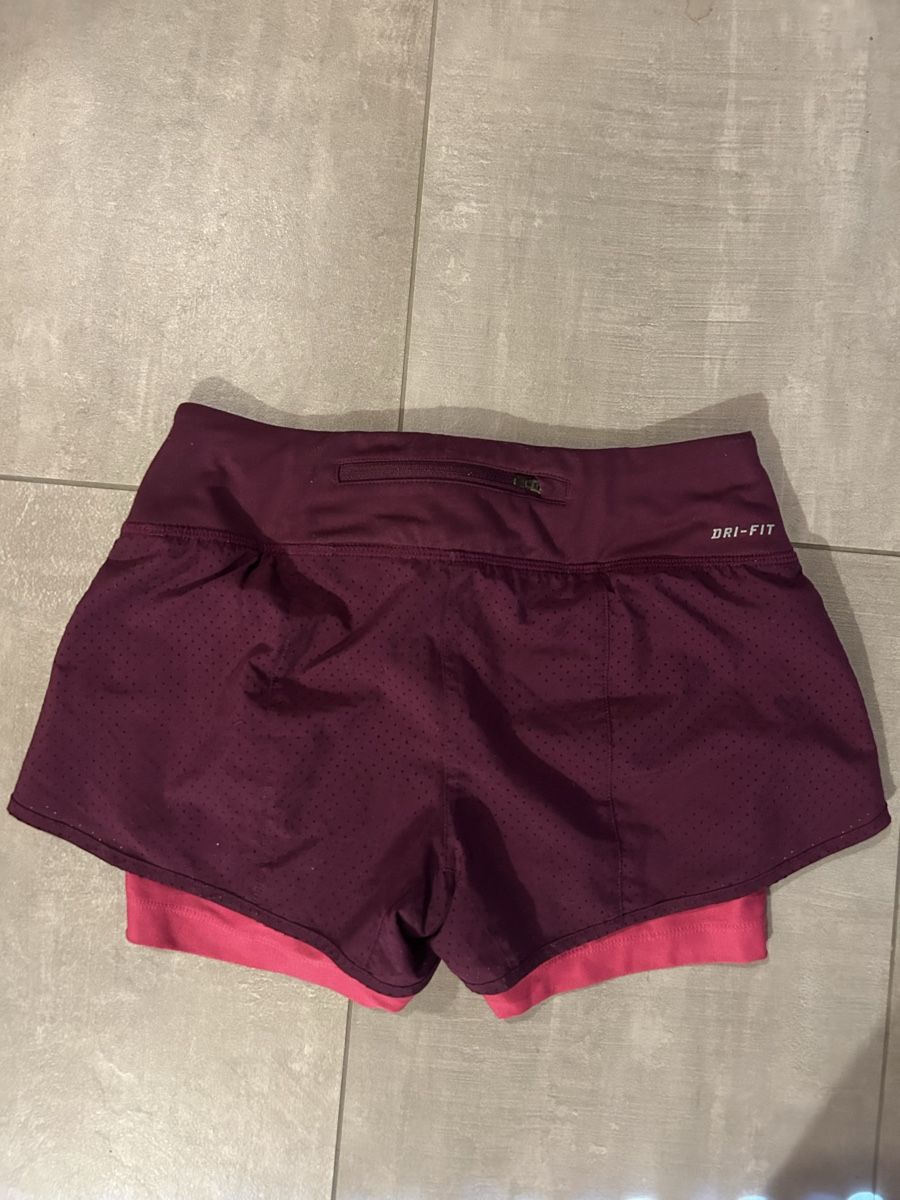 Nike Hosen: Nike Dri-Fit running shorts – Gebraucht aus Zürich von chi_7k5b 1