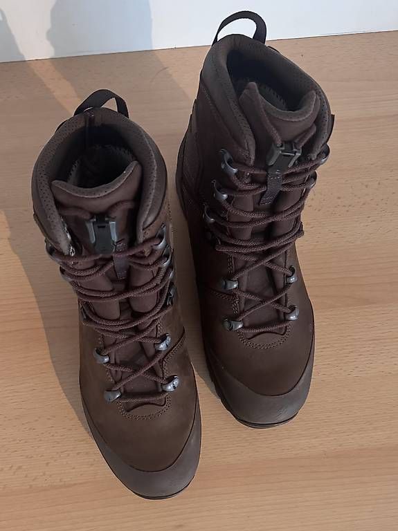 Scarpe da uomo: Wanderschuhe – Usato da Ebikon venduto da fab_r8xn 2