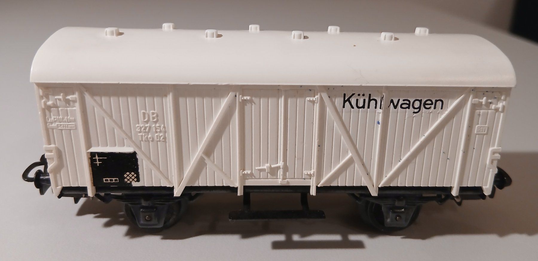 Märklin Modellini di ferrovie: Märklin Kühlwagen – Usato da Münchenstein venduto da Cellomar 1