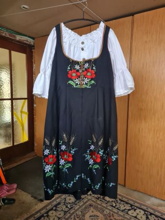 Dirndl Kleid, Grösse XL