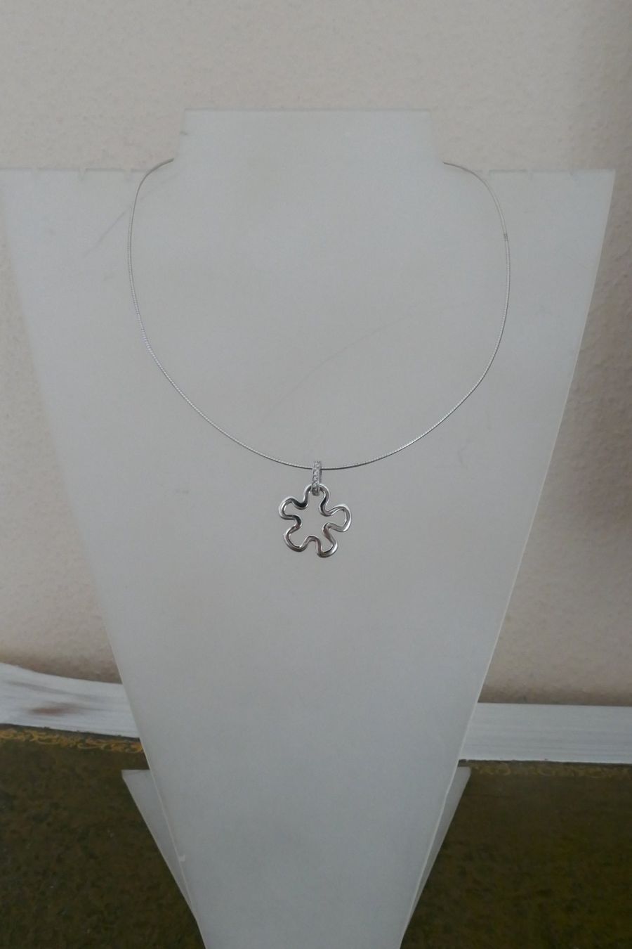 Catenine: 925 Silber Rundcollier mit Anhänger – Usato da Muttenz venduto da einfach-schoen