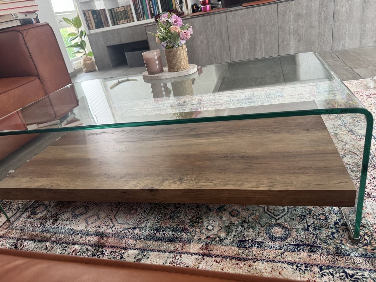 Tische: Glas-Couchtisch mit Holzplatte – Gebraucht aus Amriswil von mer_9dyt 1