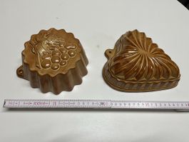 2er Set Backformen Kuchenformen Herz /Traube Keramik 