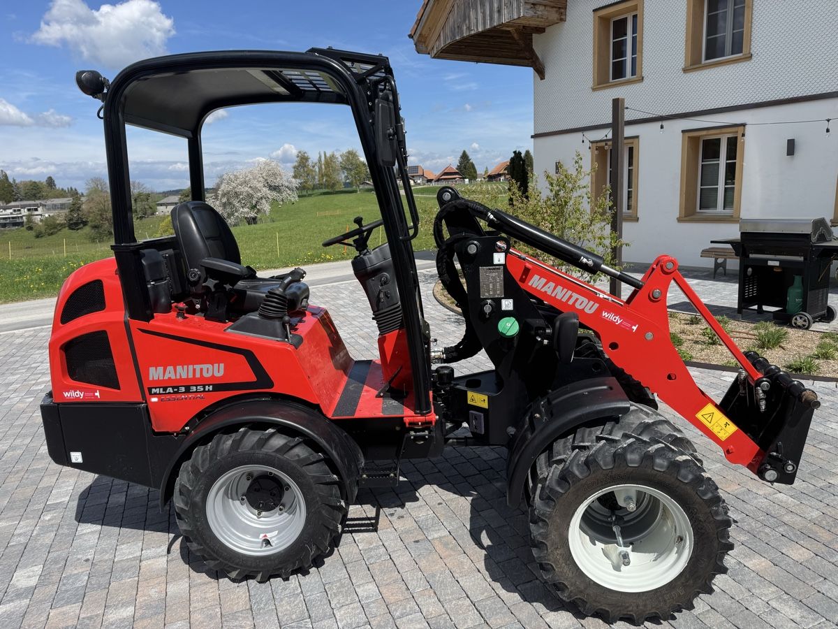 Gehl Caricatori: Manitou MLA 3-35H Hoflader – Nuovo (secondo la descrizione) da Ueberstorf venduto da FuchsF 1