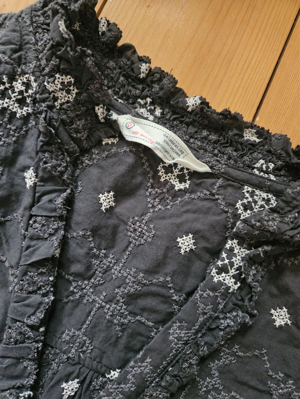 Odd Molly Vestiti: Odd Molly Kleid grösse 0 dunkelgrau, bestickt – Usato da Rifferswil venduto da fle_5nqr 1