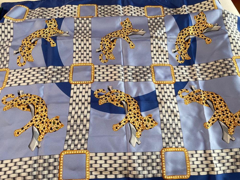Cartier Foulard 2