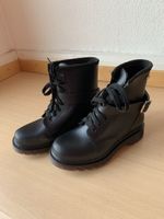 Schwarze Boots, Grösse 36