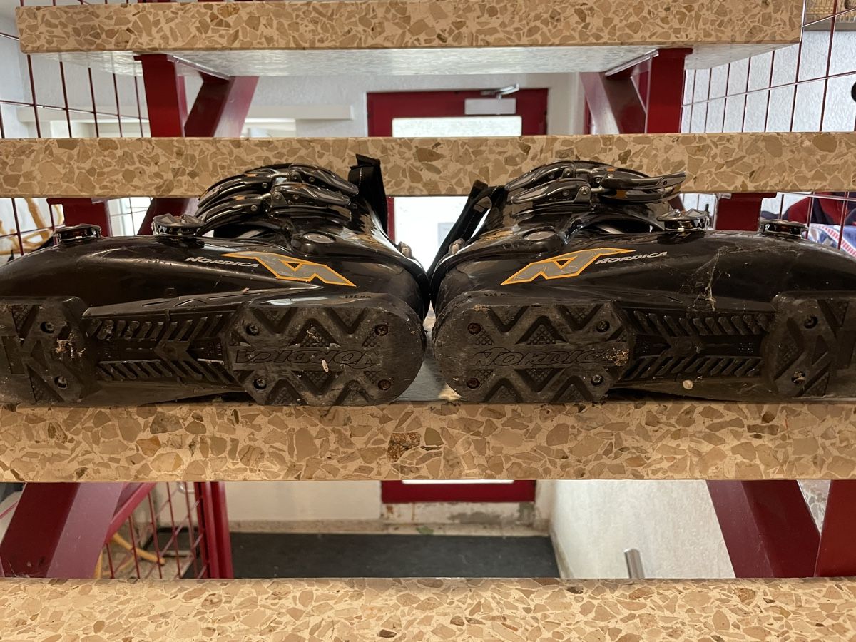 Nordica Scarpe da uomo: Ski Schuhe von Nordica – Usato da Zürich venduto da 2zollkontinental 4