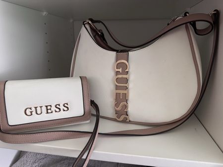 Guess Handtasche und Portemonnaie Set beige weiss neu