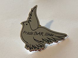 1 Pin Friede Bar Illnau
