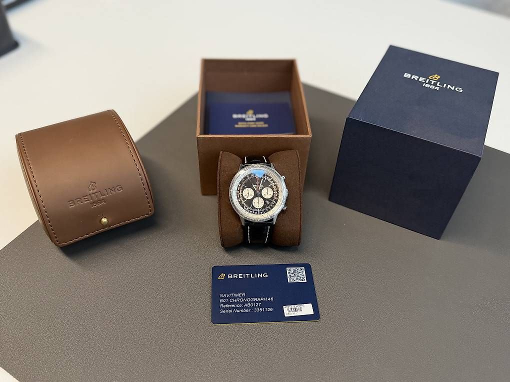 Breitling Orologi: Breitling Navitimer World 46mm – Usato da Felben-Wellhausen venduto da Fehrli82