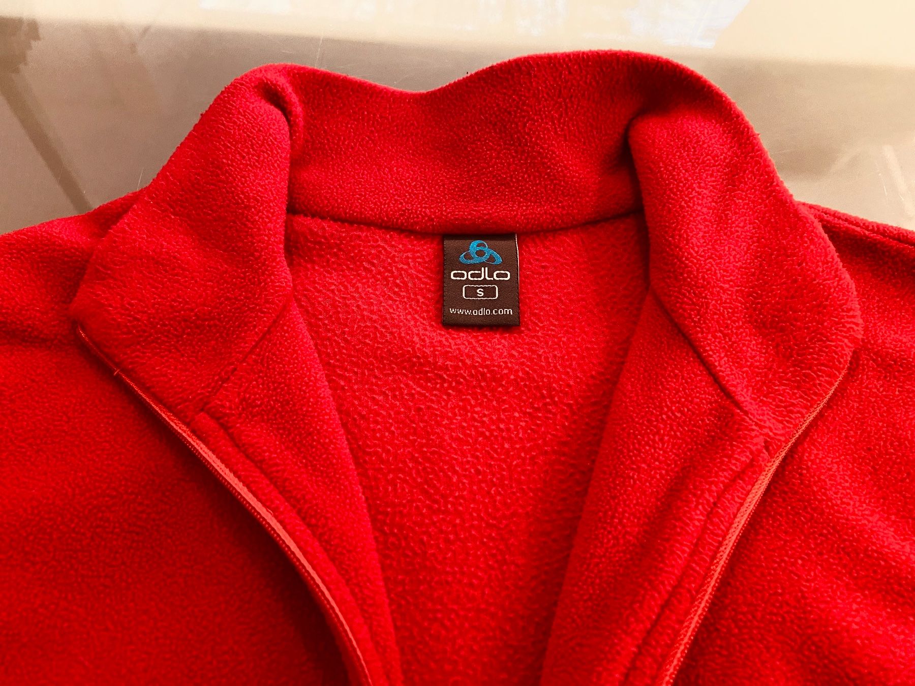 Odlo Pullover & Sweatshirts: Pull Odlo en polaire - S – Gebraucht aus Lausanne von maintenant 5