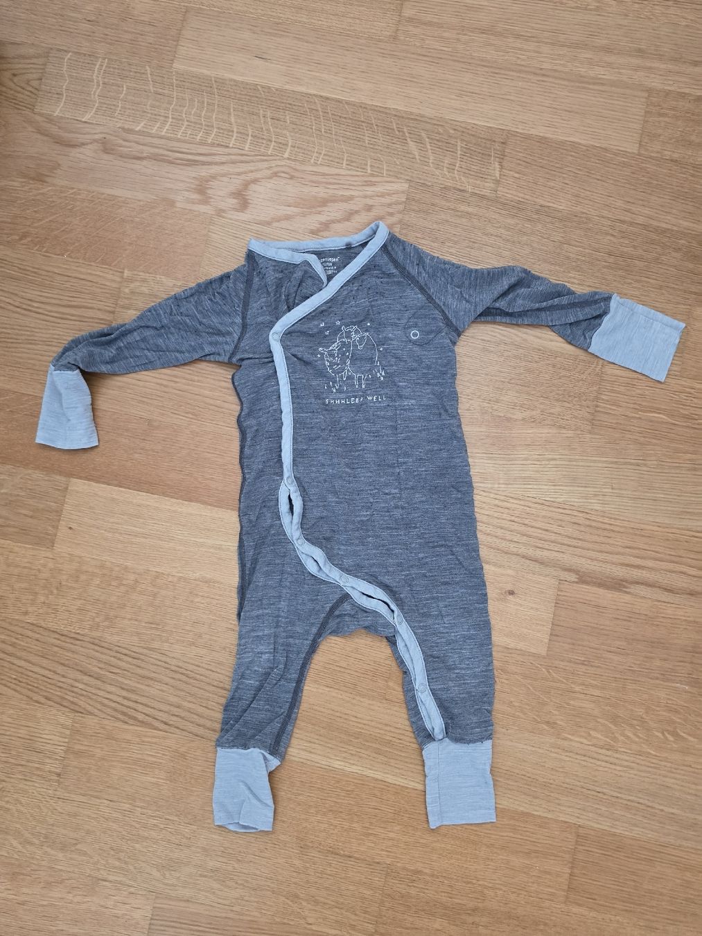 Dagsmejan Pyjamas & Ähnliches: Dagsmejan Pyjama – Gebraucht aus Beromünster von Sweden1218