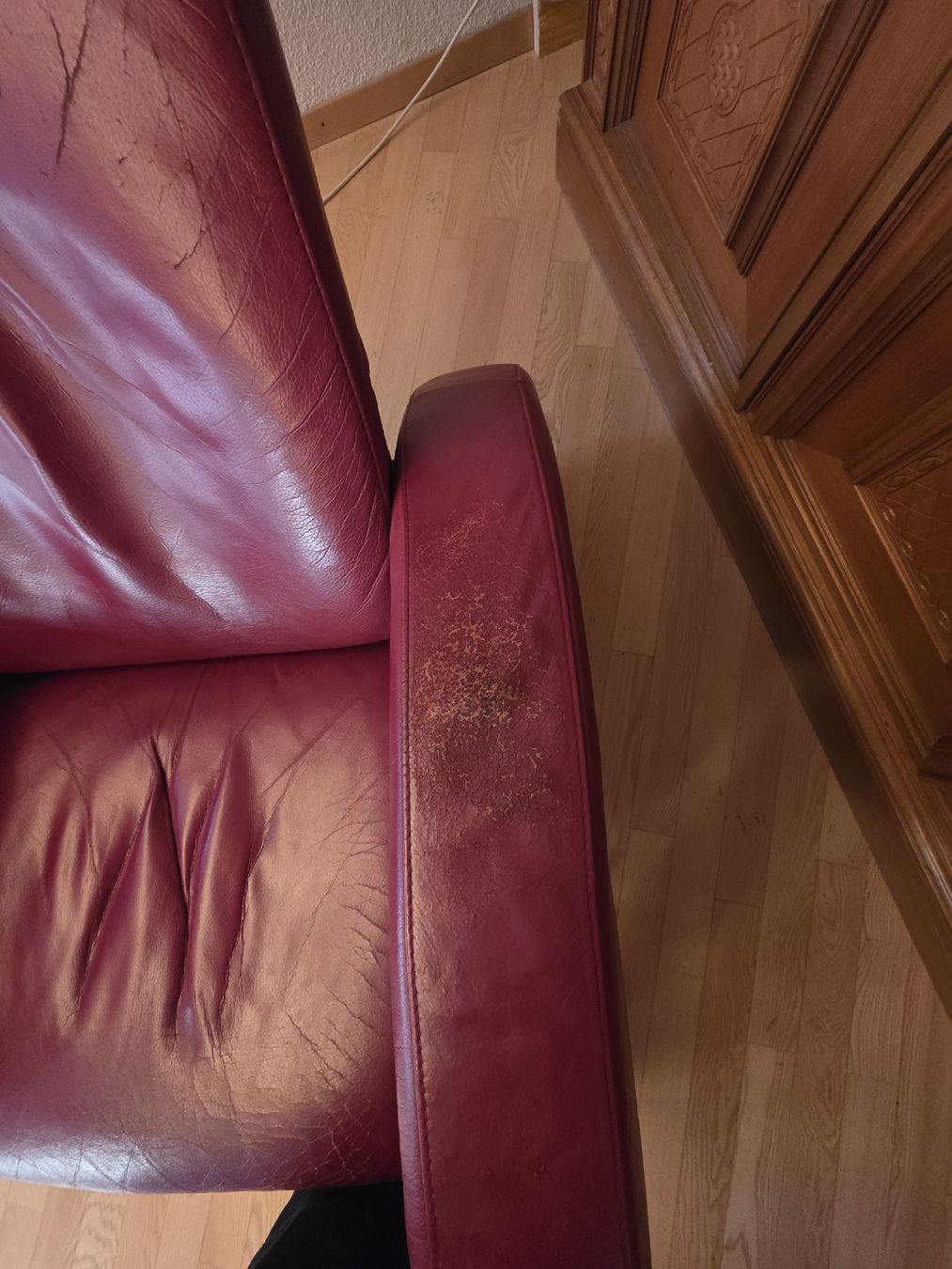 Sofas: Fernsehsofa Stressless – Gebraucht aus Gamprin-Bendern von pet_ns8r 2